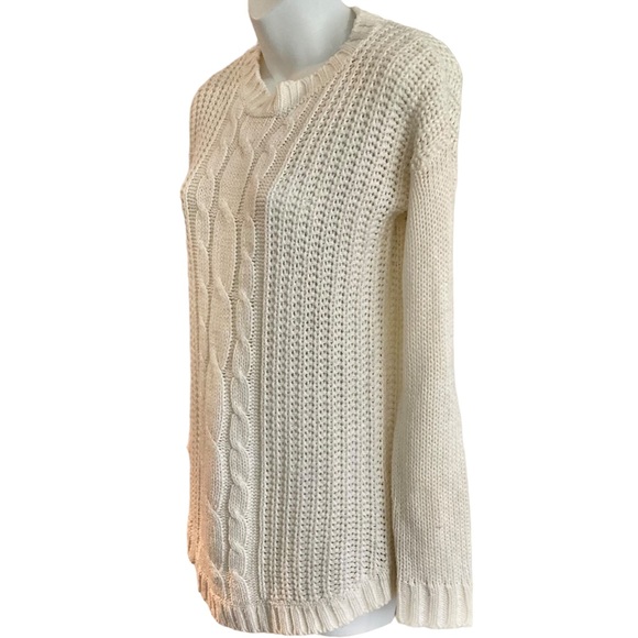 Cabin Fever | Sweater - Picture 4 of 10